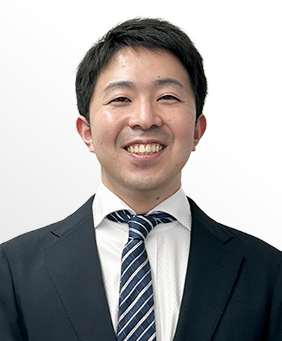 行政書士 松尾 拓朗